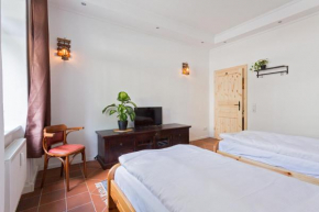 Doppelzimmer III Gästezimmer in Unterkunft mit Gemeinschaftsbad und Gemeinschaftsküche Chemnitz